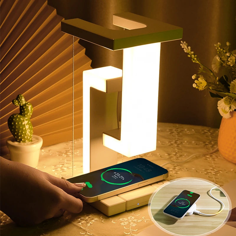 Novelty Floating Desk Lamp