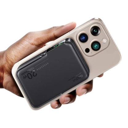 zero2cart 10000mAh magnetic wireless power bank attached to the back of a smartphone for portable charging
